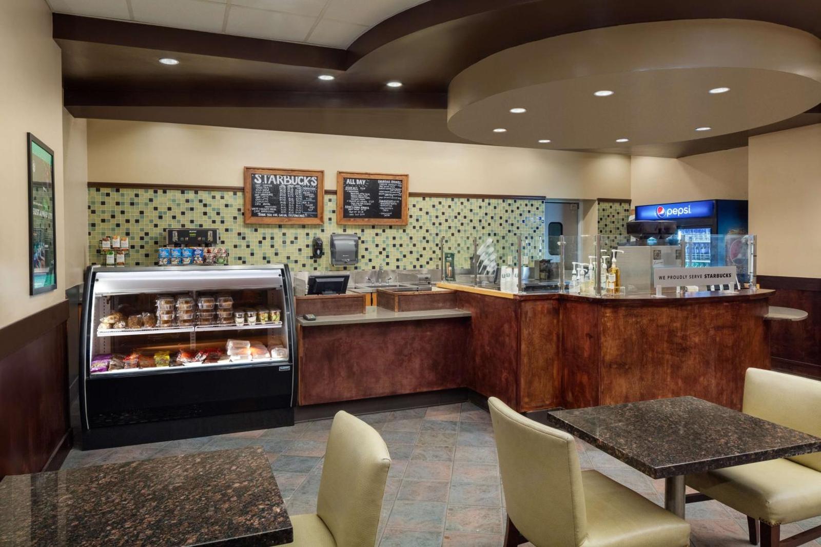 DoubleTree Boston North Shore Danvers Main image 2